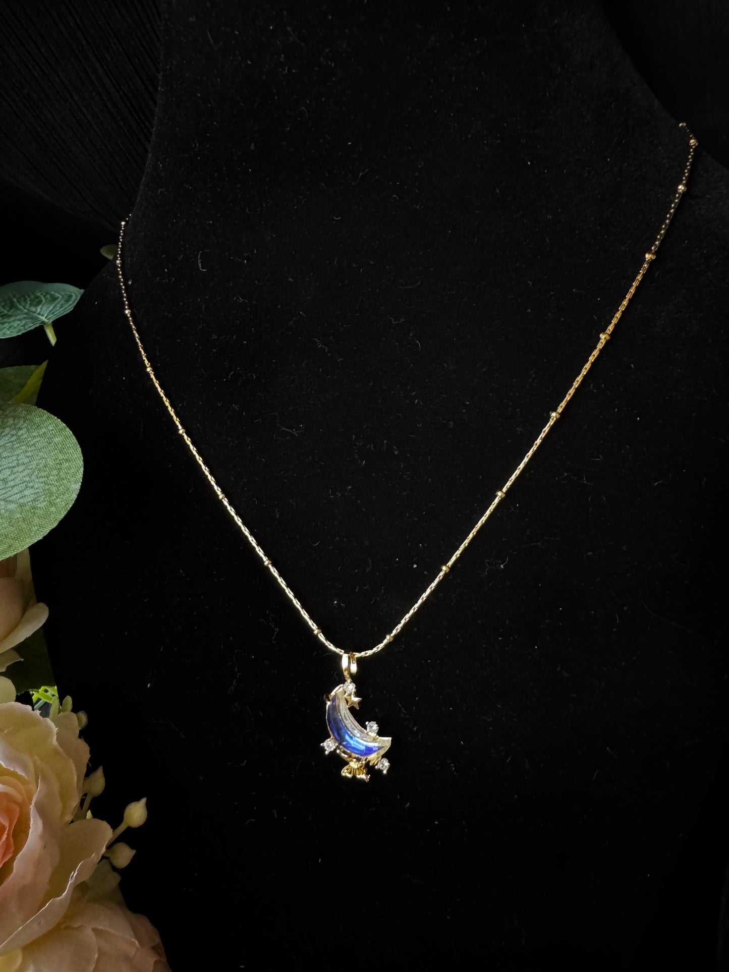 Anti-Tarnish Crescent Moon Blue Crystal Pendant Necklace – Elegant Gold Plated Celestial Jewelry