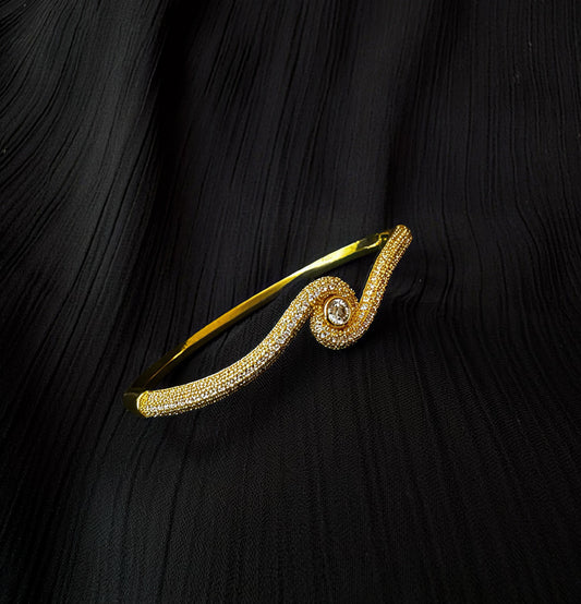 Spiral Detail Anti-Tarnish Gold Plated Bracelet for Women | Minimal Luxury Adjustable Bangle