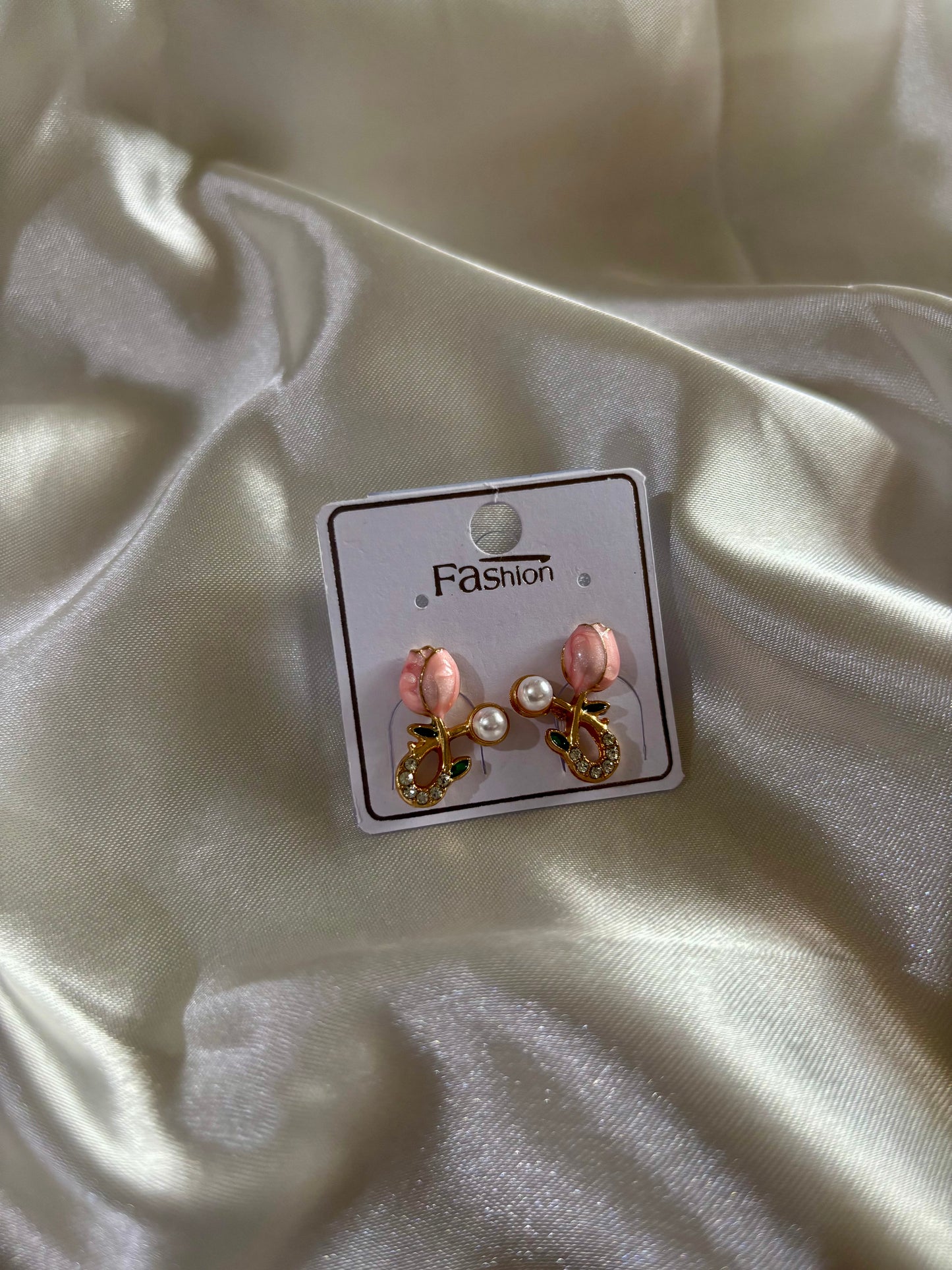 Korean Style Floral Pearl Drop Earrings – Gold Plated Tulip Flower Crystal Earrings for Women