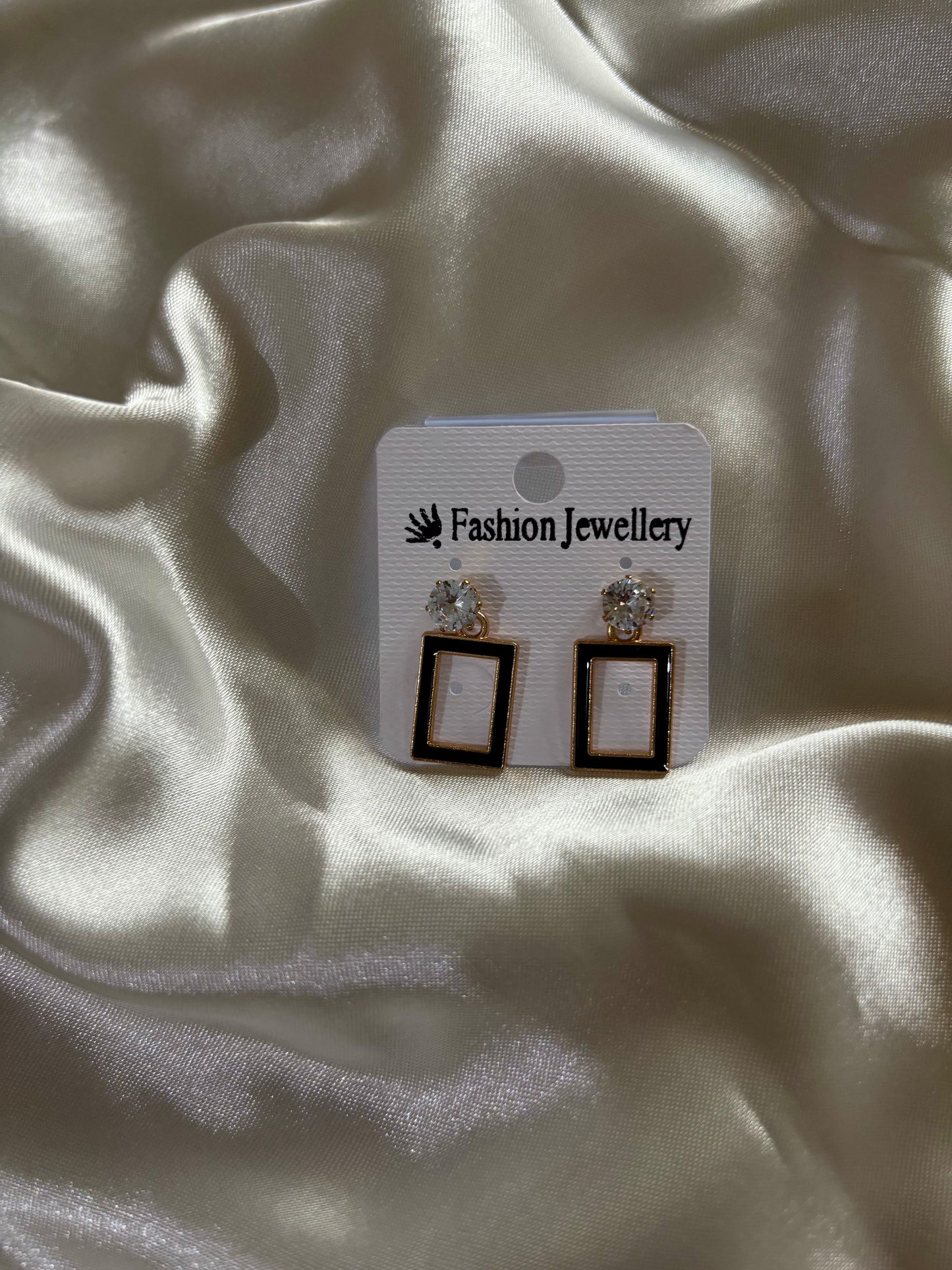 Korean Style Rectangle Crystal Drop Earrings – Rose Gold Plated Minimal Geometric Fashion Earrings for Women