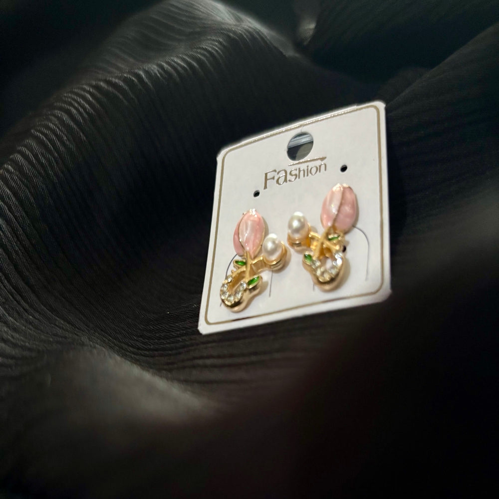 Korean Style Floral Pearl Drop Earrings – Gold Plated Tulip Flower Crystal Earrings for Women