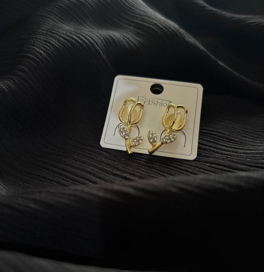 Elegant Gold Tulip Flower Earrings with Crystal Leaves – Korean Style Floral Earrings for Women
