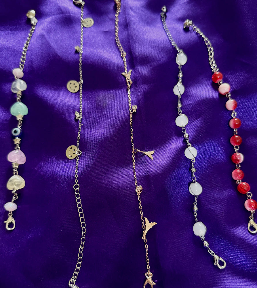 4 Piece Charm & Beaded Bracelet Set for Women – Cute Minimal Jewelry