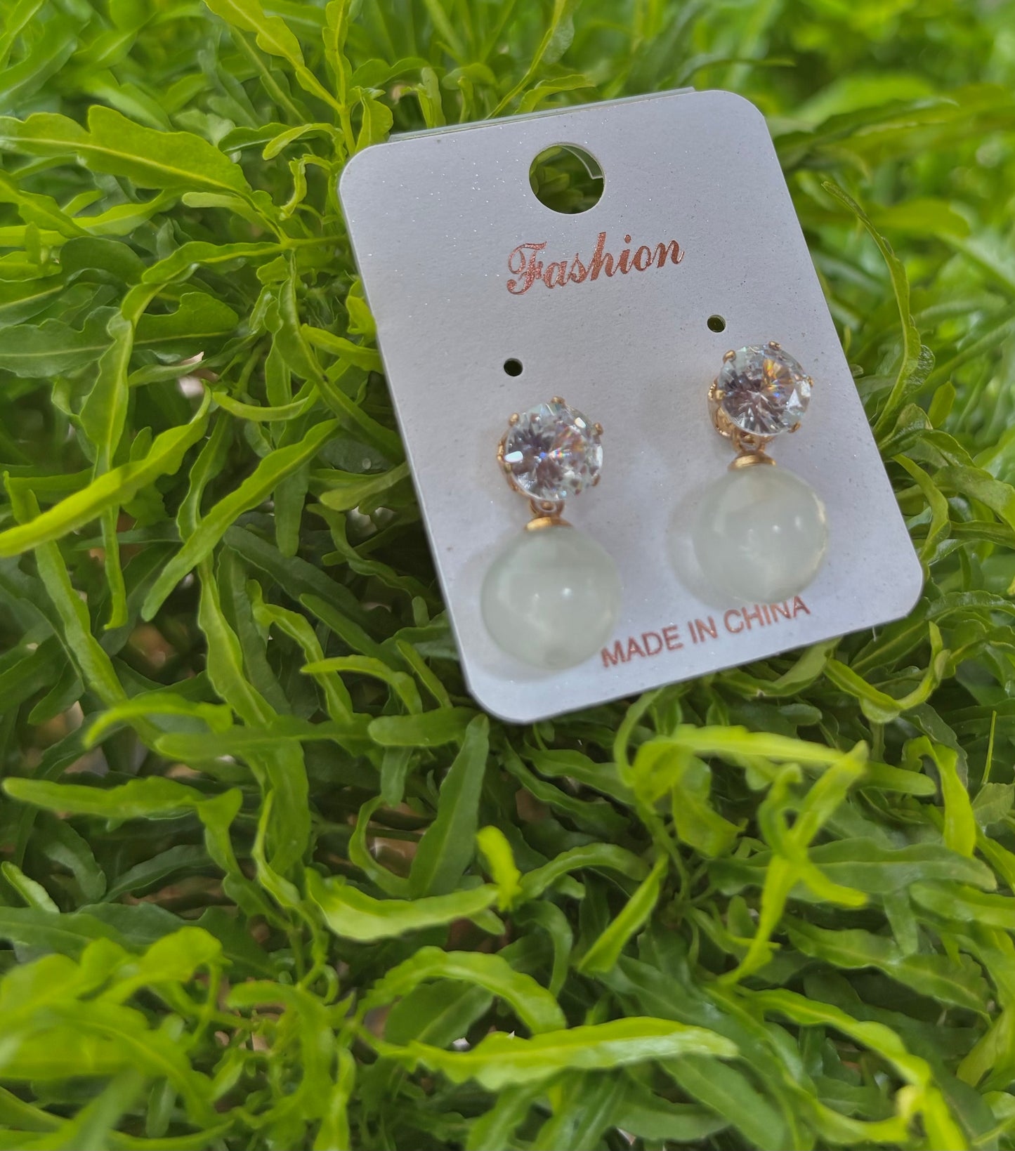 Korean Crystal Pearl Drop Earrings – Elegant Gold Stud Minimal Korean Style Earrings for Women