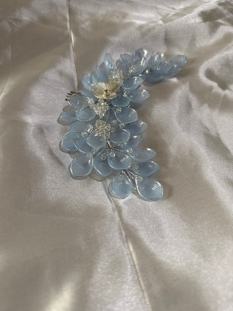 Elegant Blue Floral Beaded Hair Band – Crystal Flower Party Wear Hair Accessory for Women