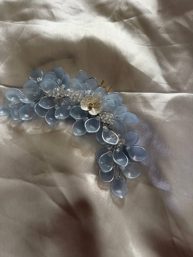 Elegant Blue Floral Beaded Hair Band – Crystal Flower Party Wear Hair Accessory for Women