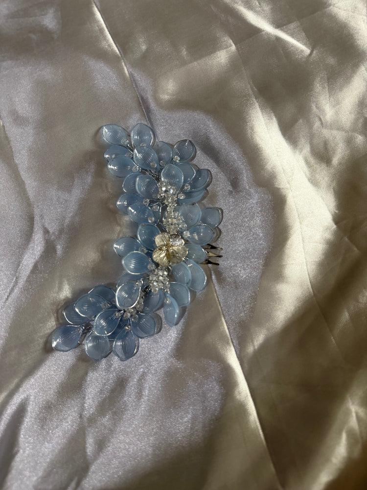 Elegant Blue Floral Beaded Hair Band – Crystal Flower Party Wear Hair Accessory for Women