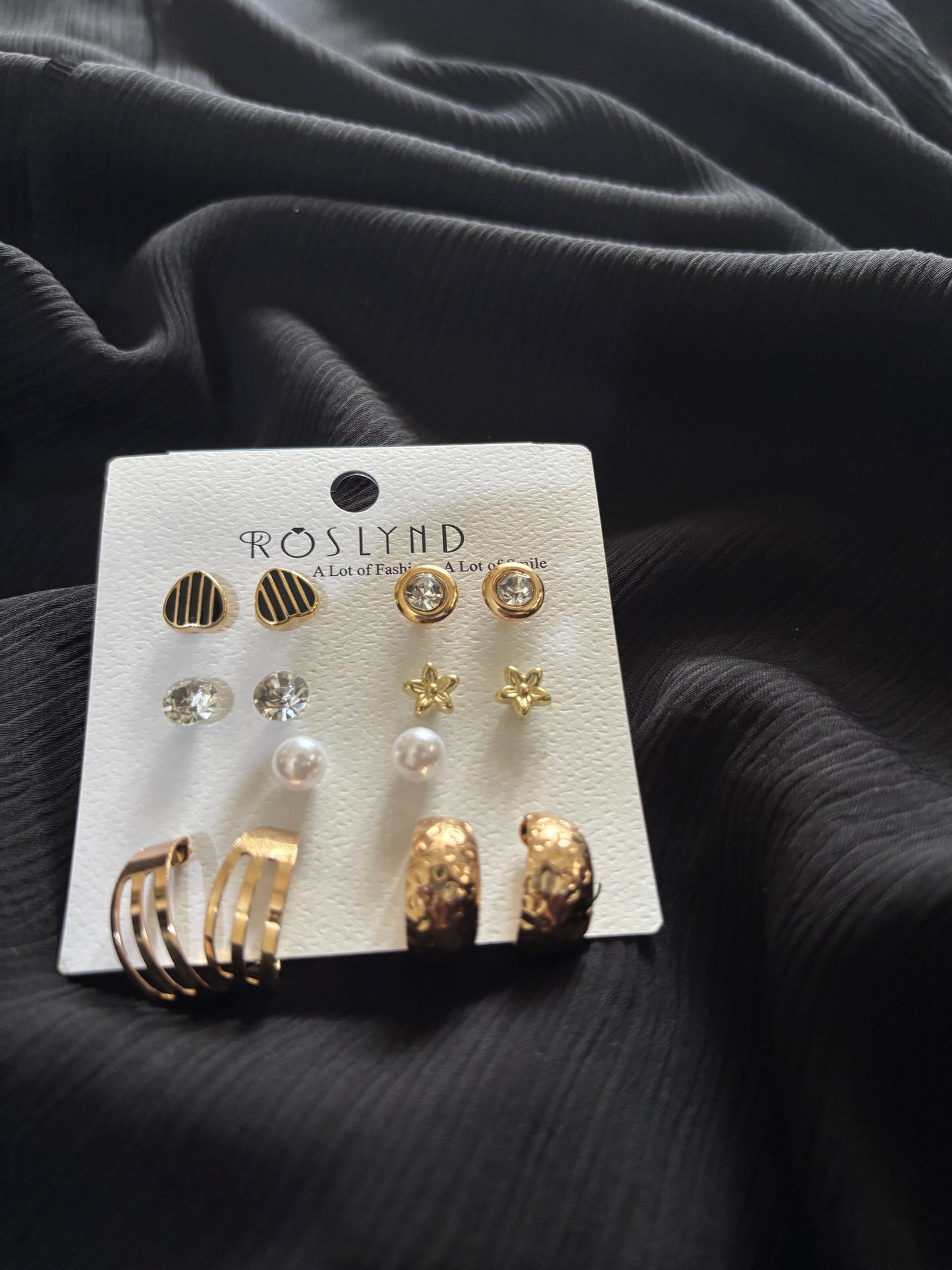 Trendy 7 Pair Gold Stud & Hoop Earrings Set – Heart, Pearl, Crystal & Star Earrings for Women