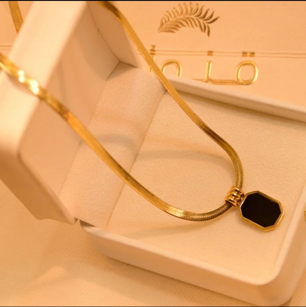 Anti Tarnish 18K Gold Plated Stainless Steel Snake Chain Necklace for Women | PVD Plated Minimal Round Black Pendant Necklace