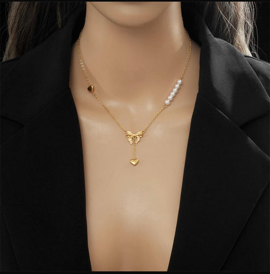 Anti Tarnish Bow Heart Pearl Necklace – 18K Gold Tone