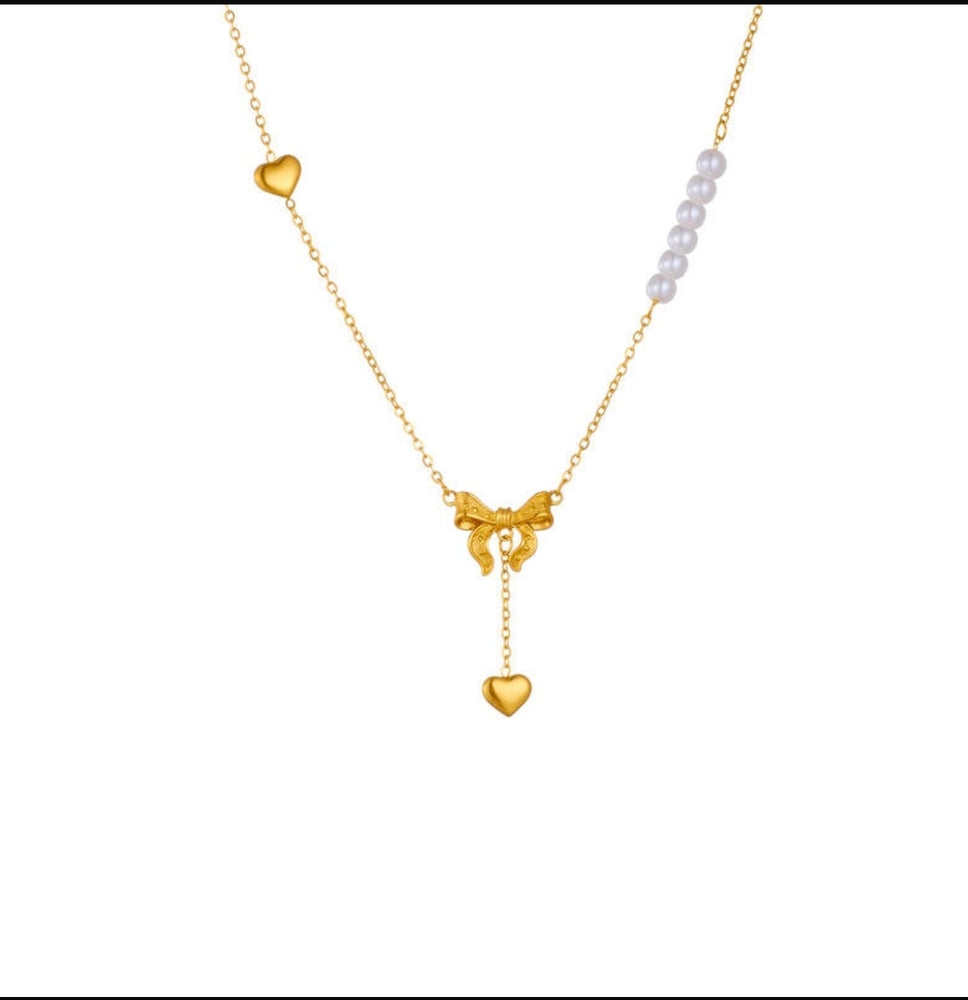 Anti Tarnish Bow Heart Pearl Necklace – 18K Gold Tone