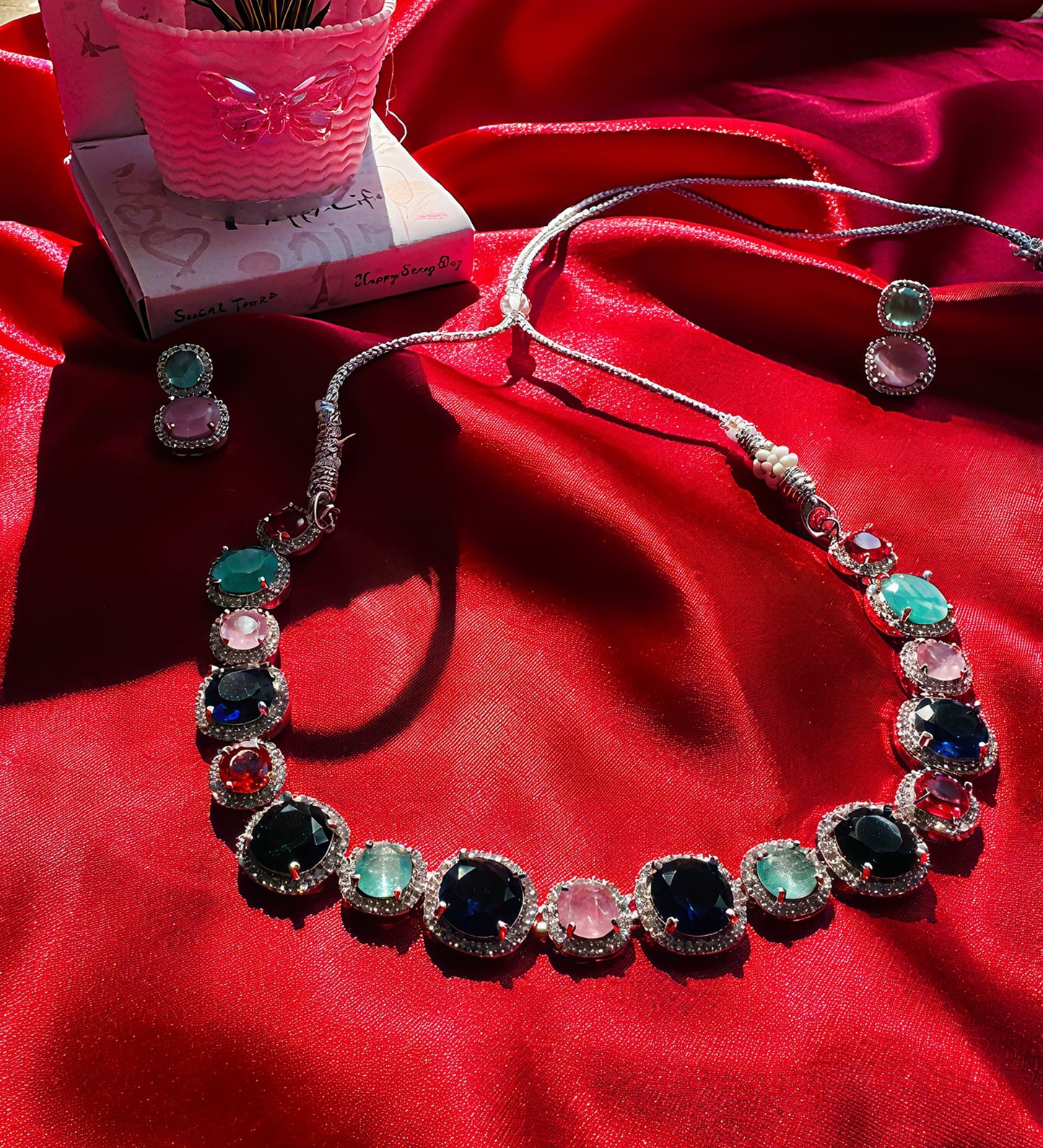 Multi coloured necklace