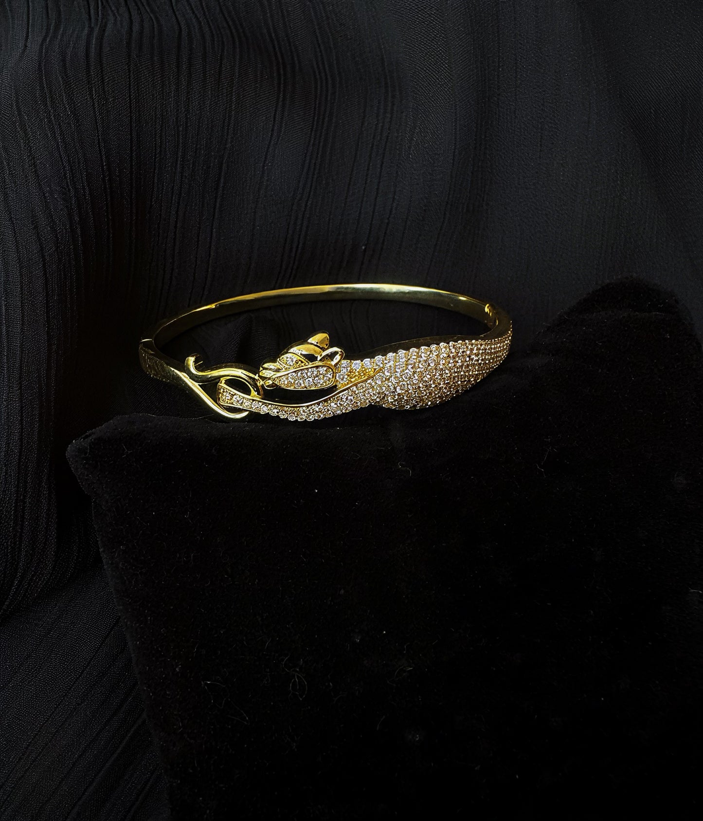 Jaguar Luxe Anti-Tarnish Bracelet