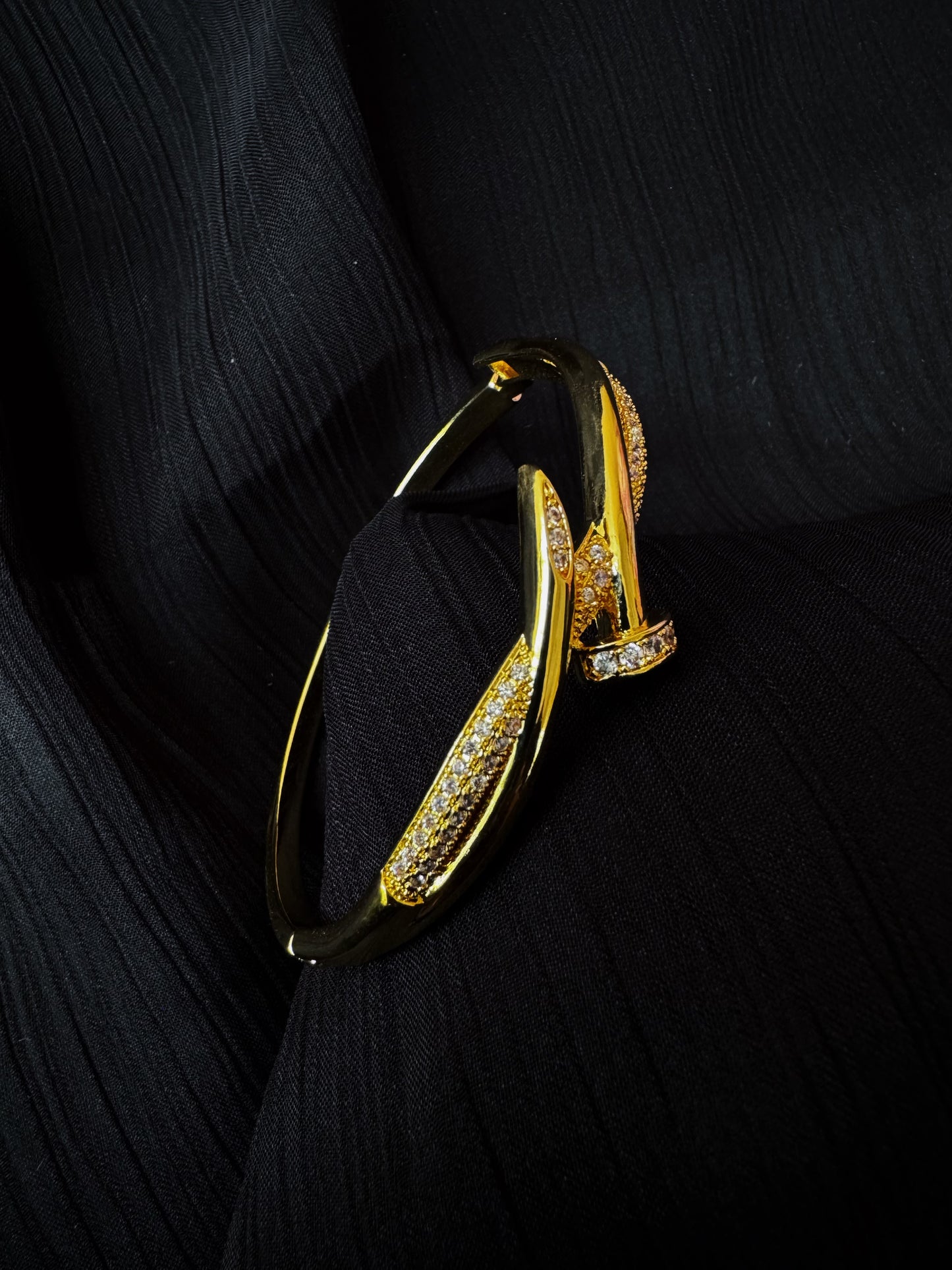 Sleek Shine Bracelet